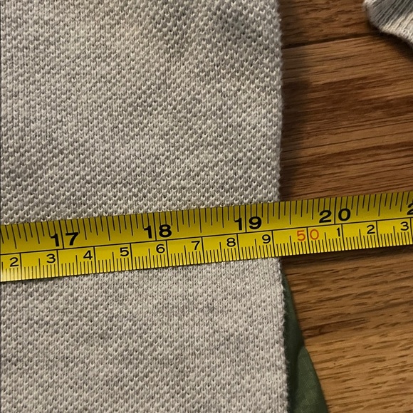 J.CREW Light weight cotton-cashmere Oatmeal Crewneck Sweater - Picture 8 of 9